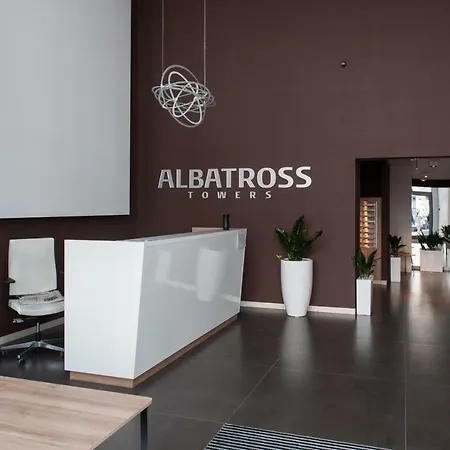 Albatross Towers Joda Bed Apartment *